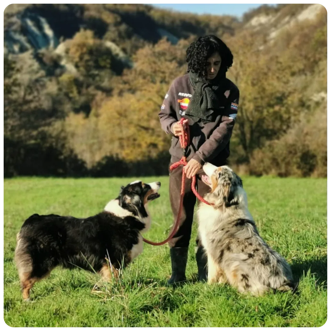 Alessandra Calissano con i suoi cani